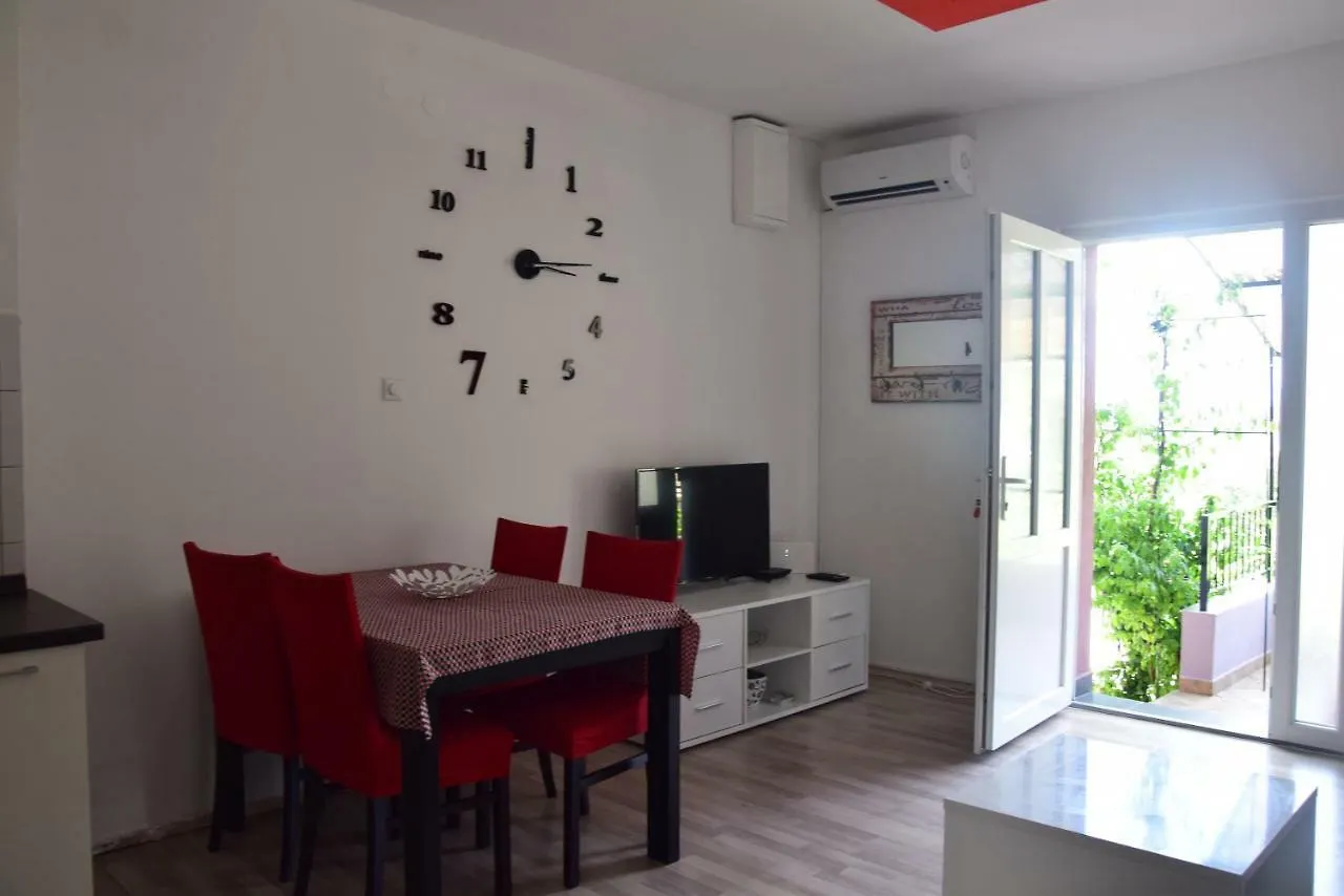 Apartman Ana Sali